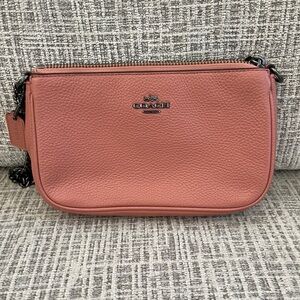 Coach wristlet wallet